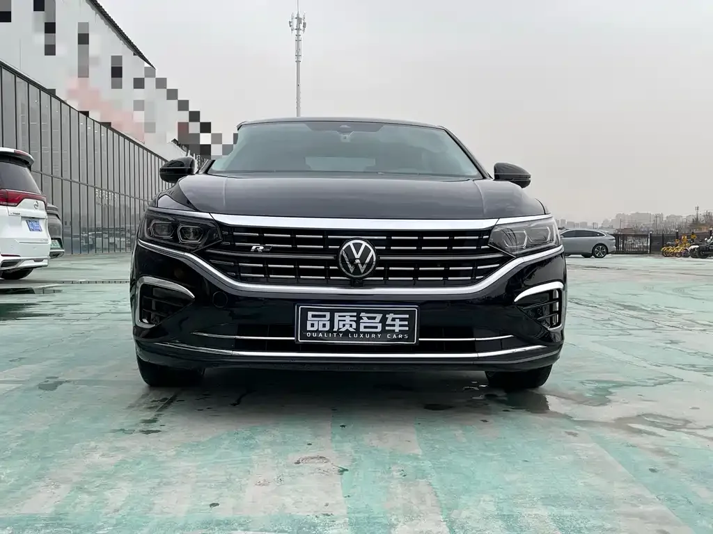 Volkswagen Passat — фото 3