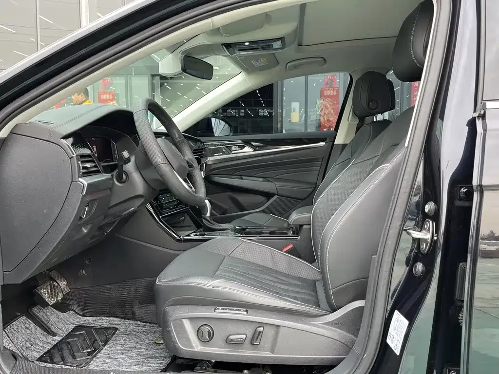 Volkswagen Passat — фото 4