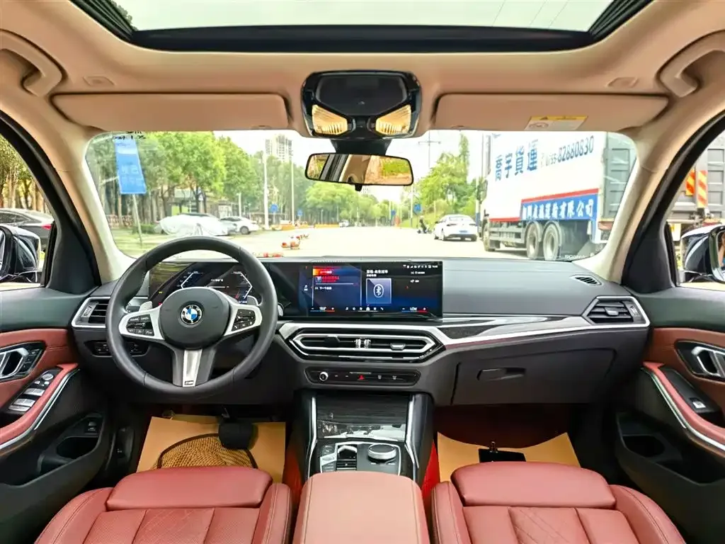 BMW 3 Series 2024 из CN, фото 4