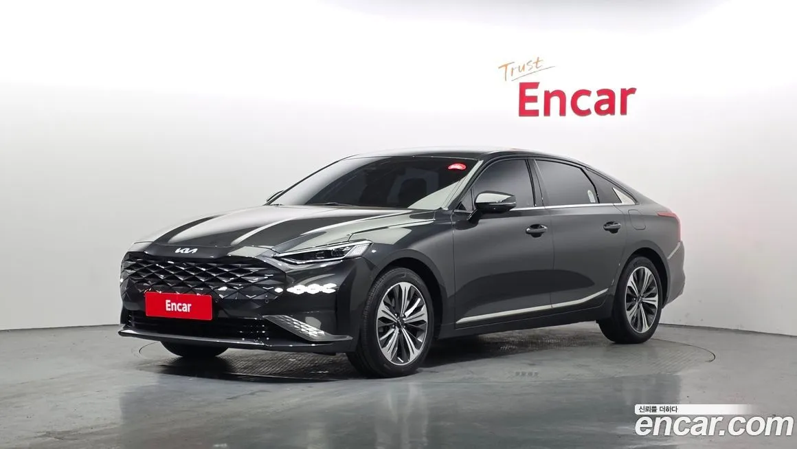 Kia K8