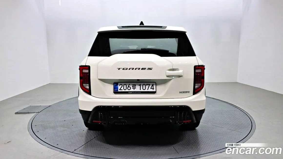 KG Mobility (Ssangyong) Torres — фото 4