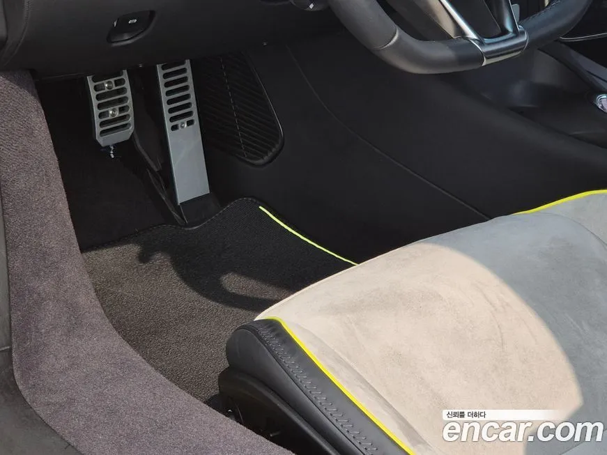 Mclaren Artura 2023 из KR, фото 4