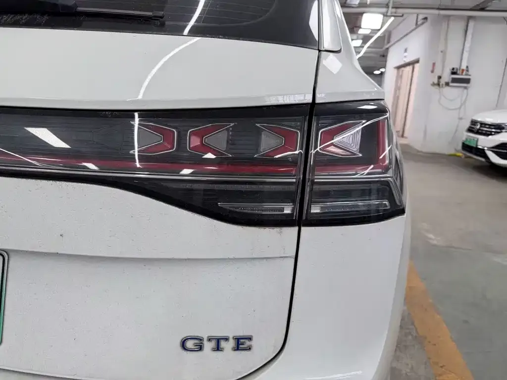 Volkswagen GTE PHEV 2024 из CN, фото 10