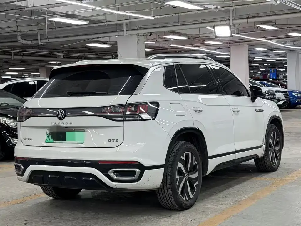 Volkswagen GTE PHEV 2024 из CN, фото 6