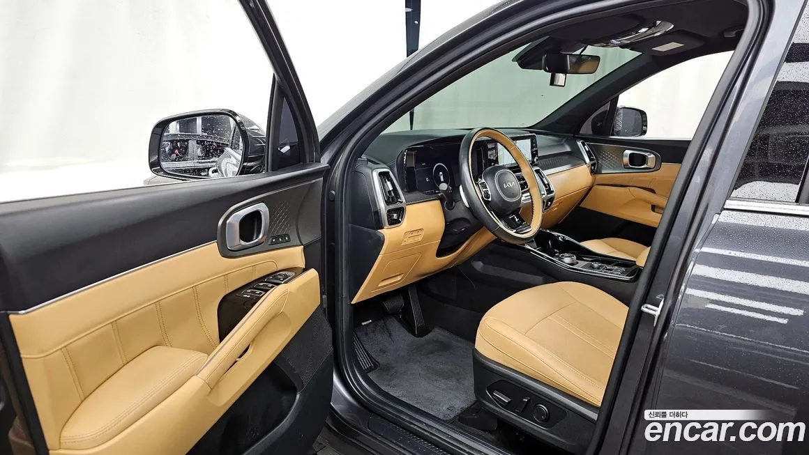 Kia Sorento — фото 6