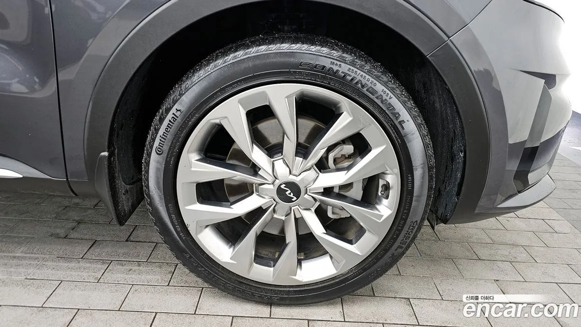 Kia Sorento — фото 10