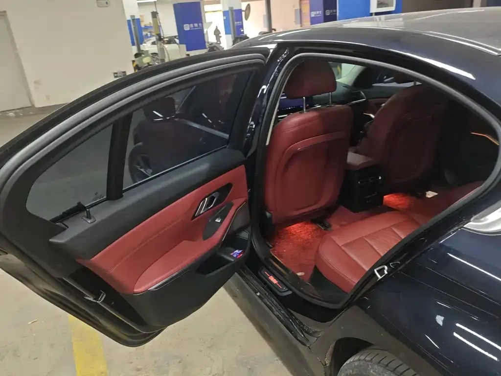 BMW i3 2024 из CN, фото 2