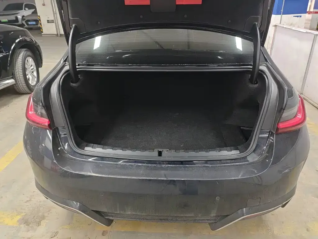 BMW i3 2024 из CN, фото 9