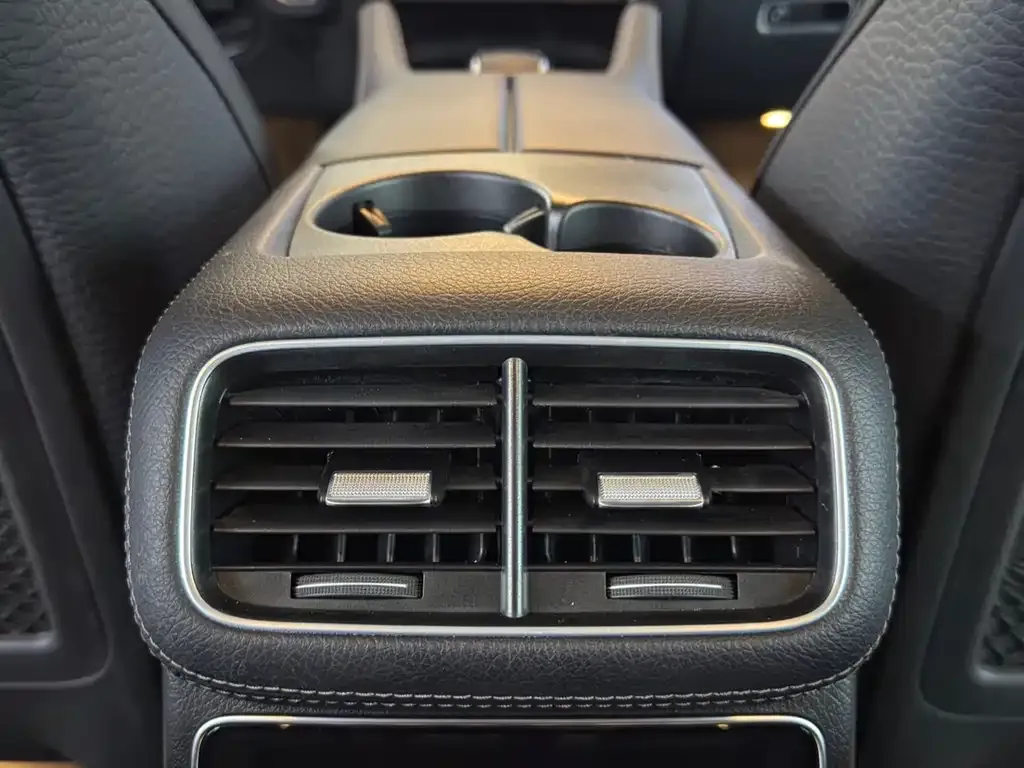 Mercedes-Benz GLS 2024 из CN, фото 2