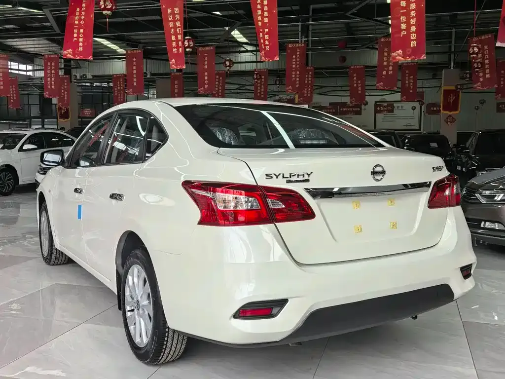 Nissan Sylphy — фото 6