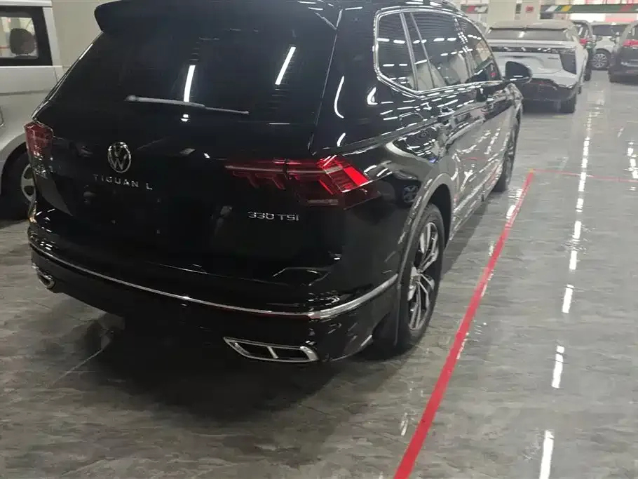 Volkswagen Tiguan L 2023 из CN, фото 6