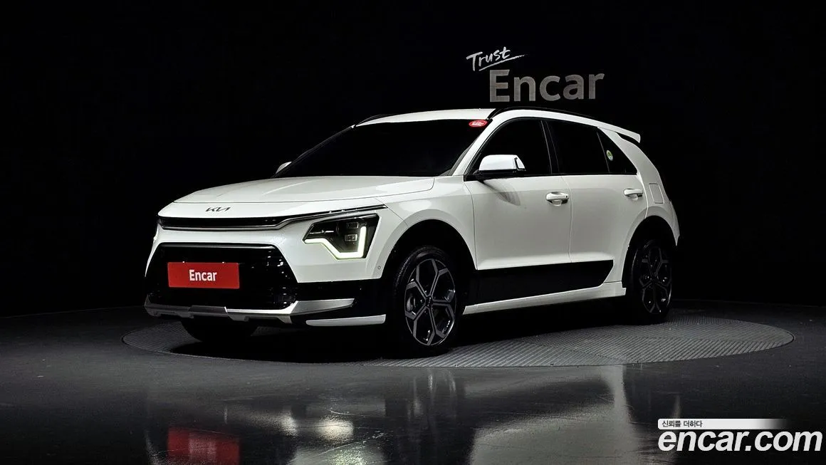 Kia Niro — фото 1