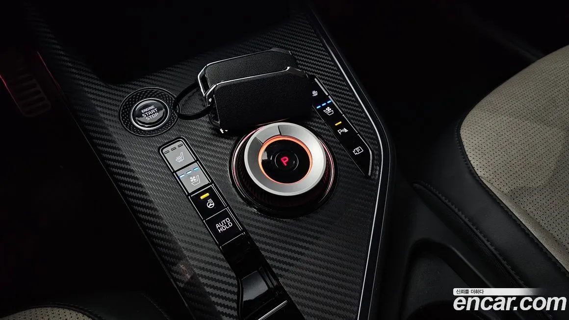 Kia Niro — фото 8