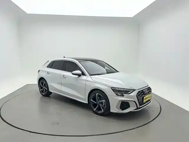 Audi A3 — фото 2