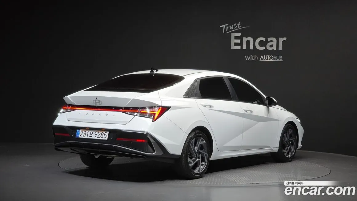 Hyundai AVANTE — фото 9