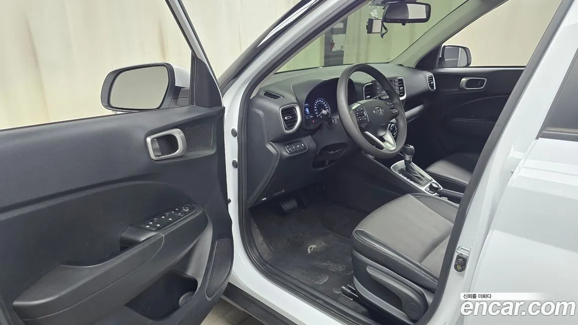 Hyundai Venue 2022 из KR, фото 10
