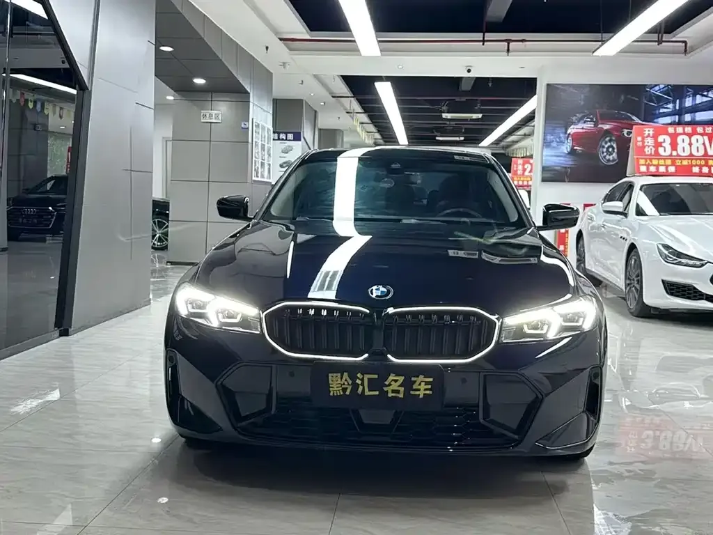 BMW 3 Series — фото 1
