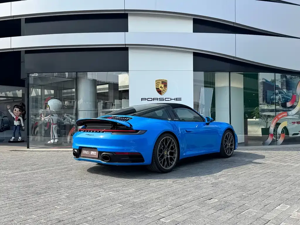 Porsche 911 2021 из CN, фото 4