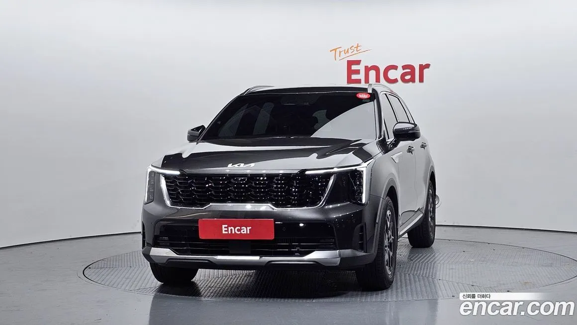 Kia Sorento — фото 6