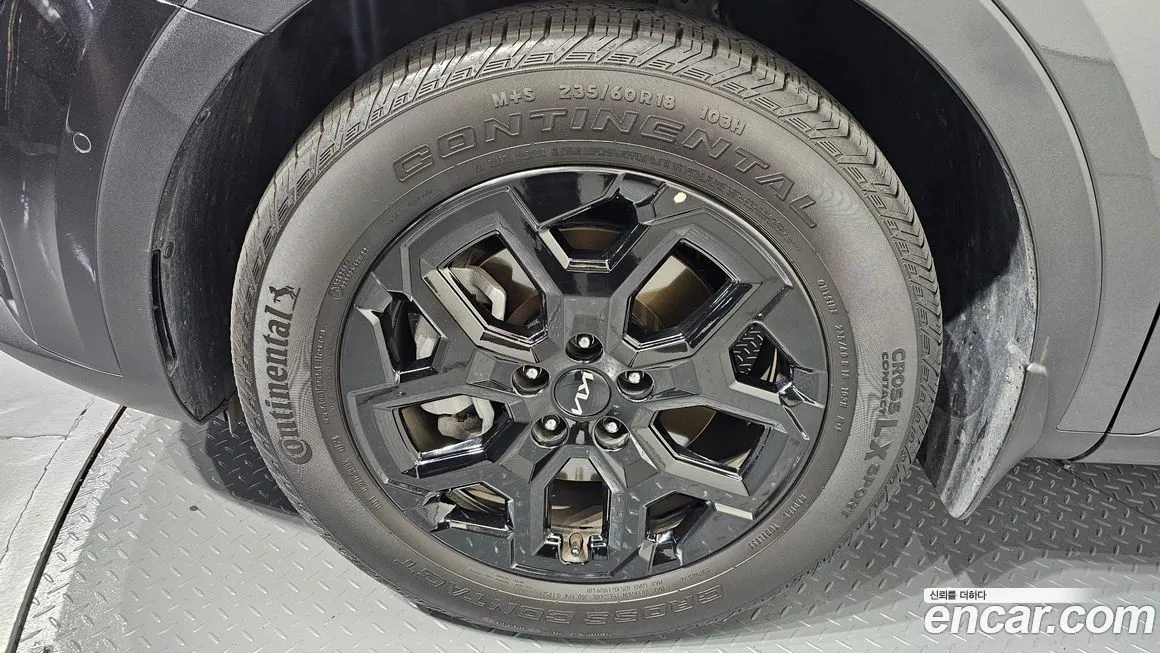 Kia Sorento — фото 5