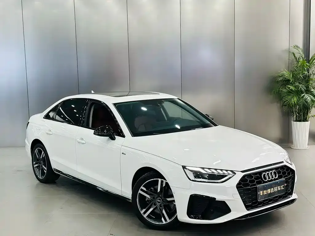Audi A4L 2023 из CN, фото 6