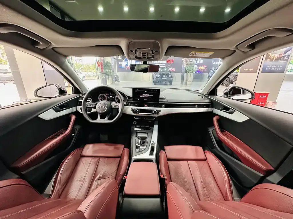 Audi A4L 2023 из CN, фото 9