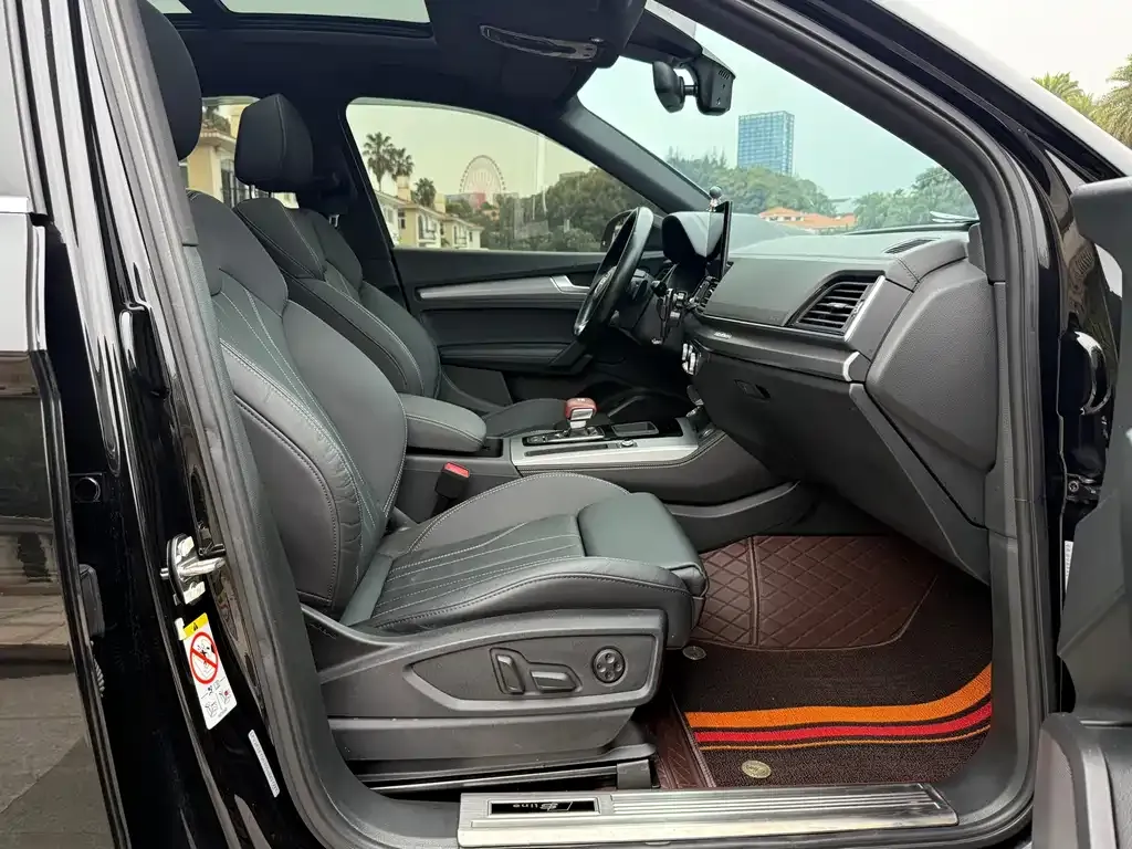 Audi Q5L Sportback 2022 из CN, фото 9