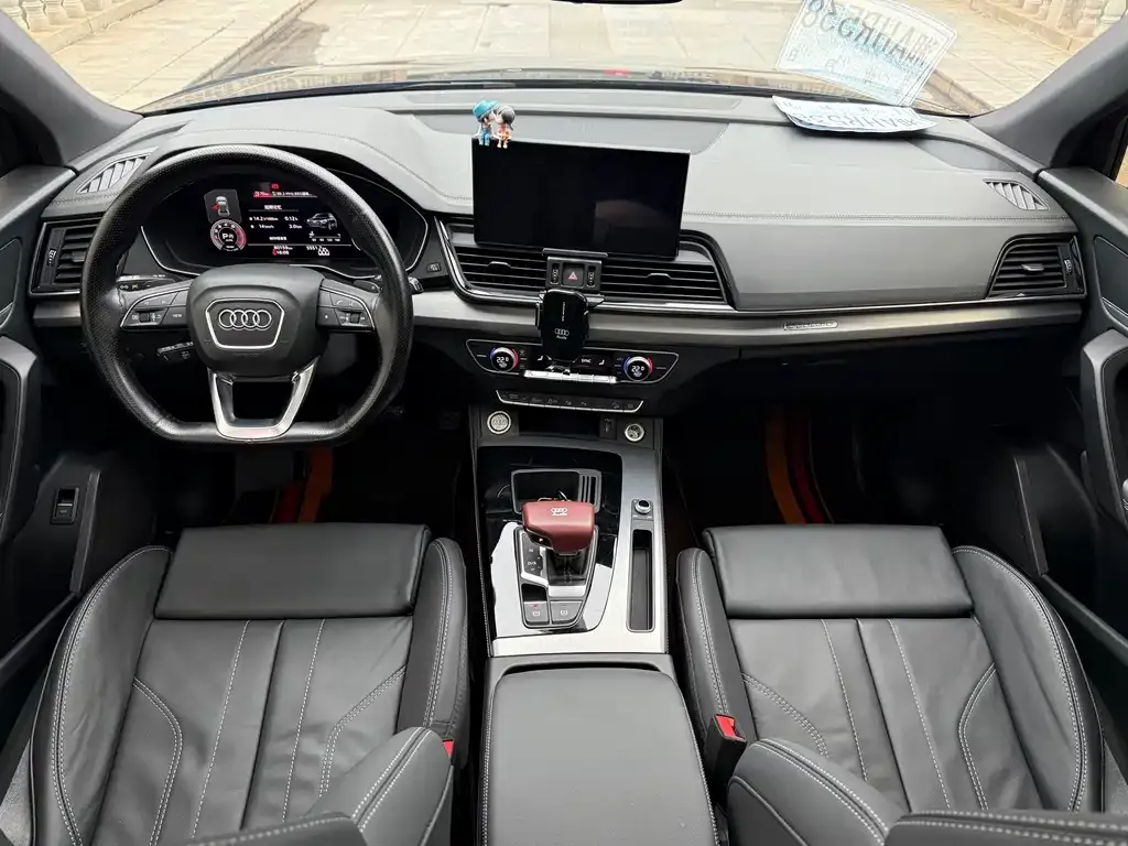 Audi Q5L Sportback 2022 из CN, фото 10