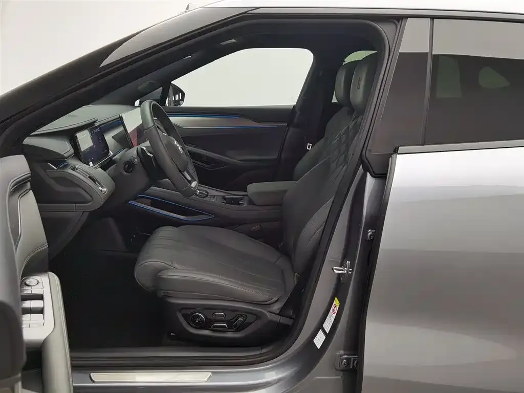 BYD L EV 2025 из CN, фото 8