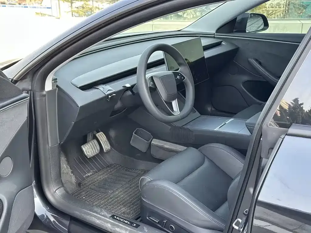 Tesla Model 3 2025 из CN, фото 6
