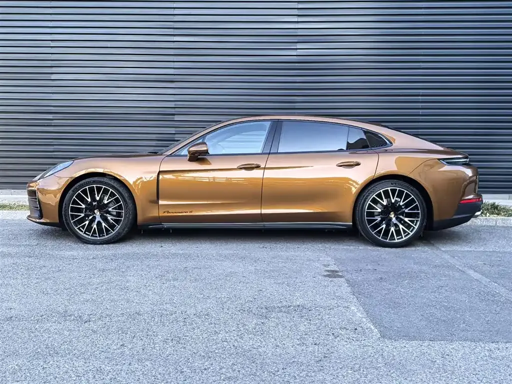 Porsche Panamera — фото 10