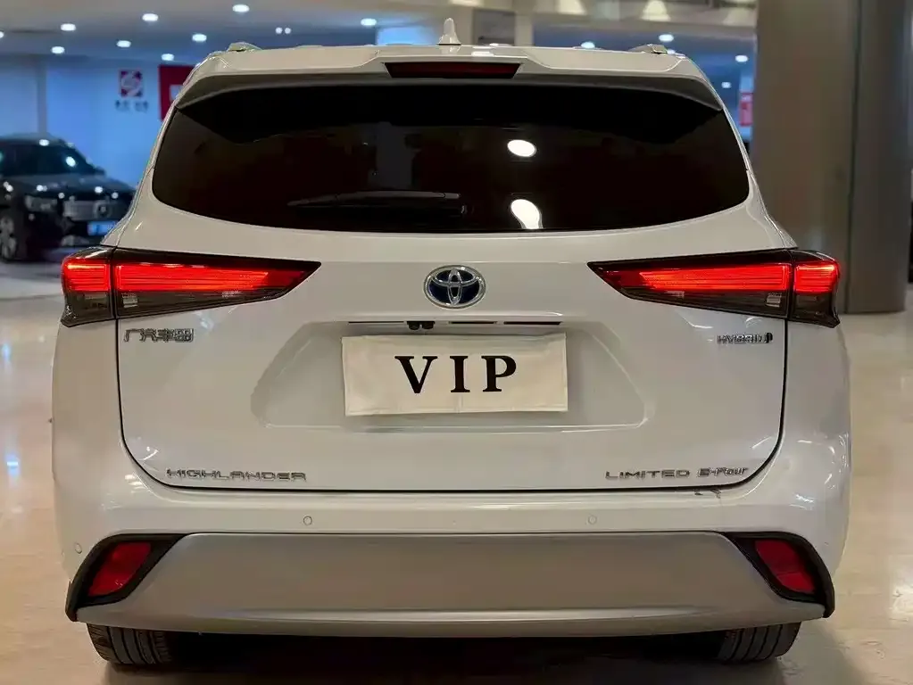 Toyota Highlander 2022 из CN, фото 2