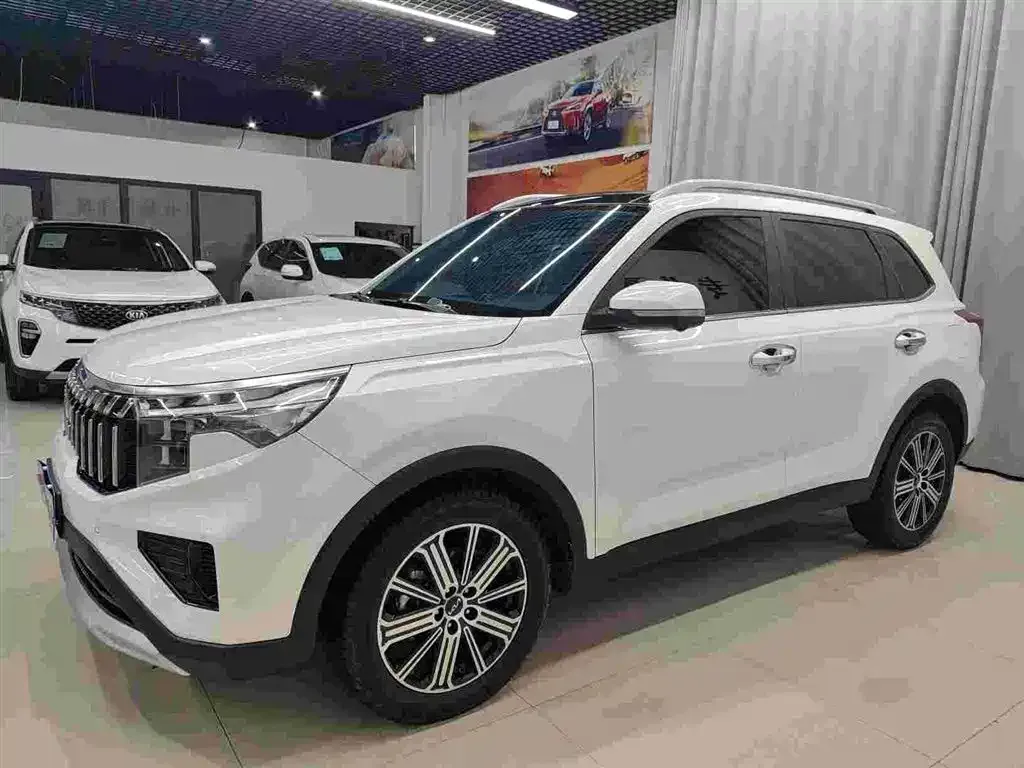 Kia Sportage 2024 из CN, фото 1