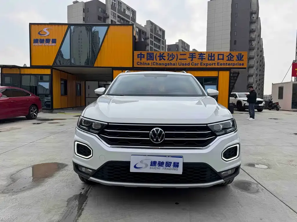Volkswagen T-Roc 2023 из CN, фото 4