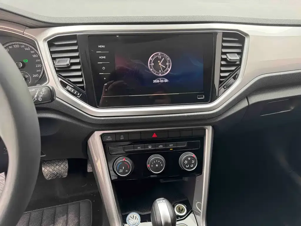 Volkswagen T-Roc 2023 из CN, фото 8