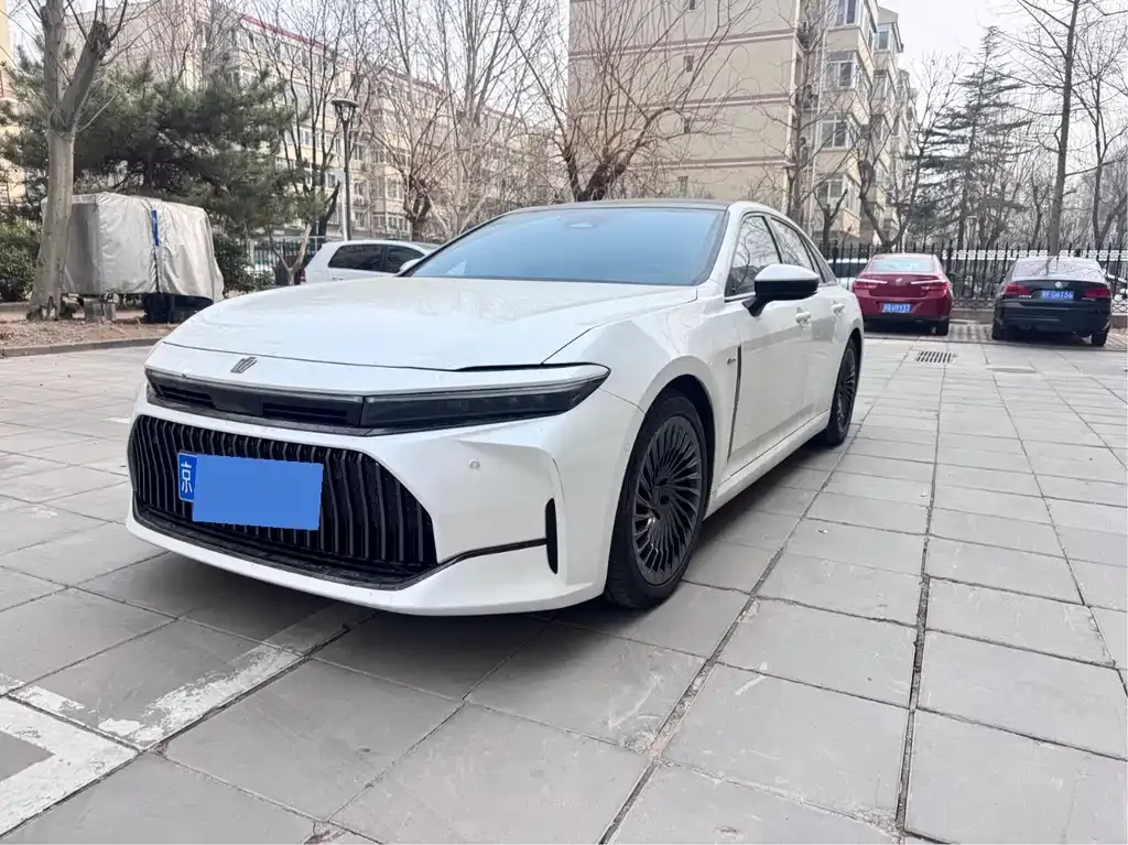 Toyota Crown (Import) 2025 из CN, фото 8