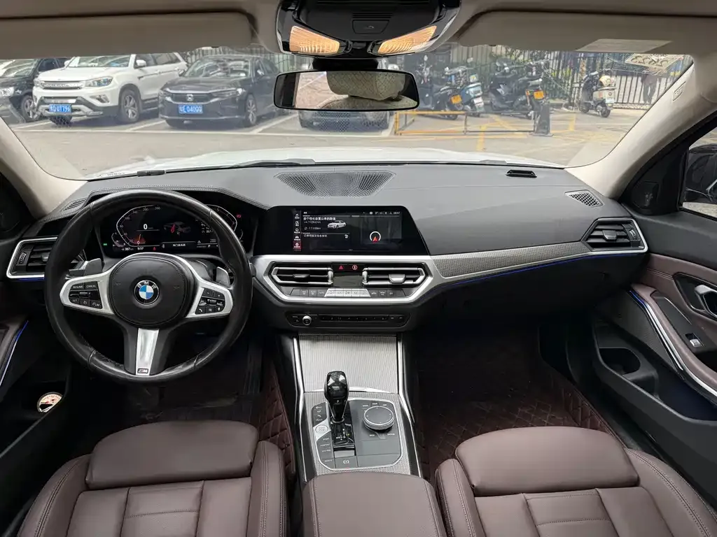 BMW 3 Series 2021 из CN, фото 7