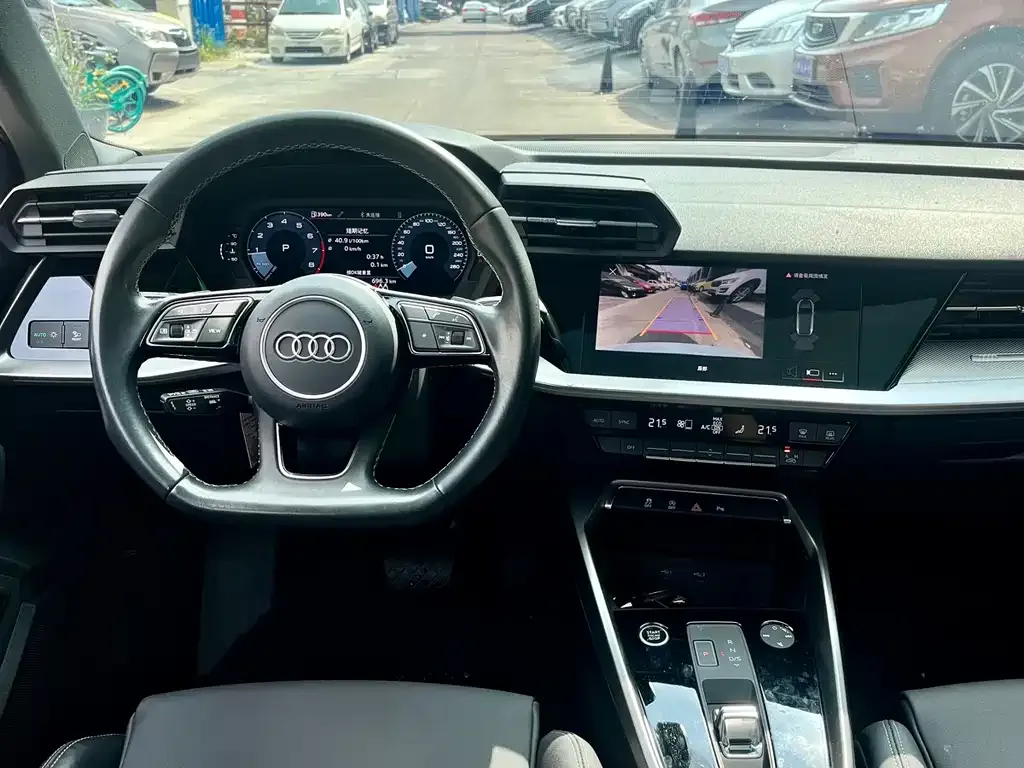 Audi A3 — фото 8