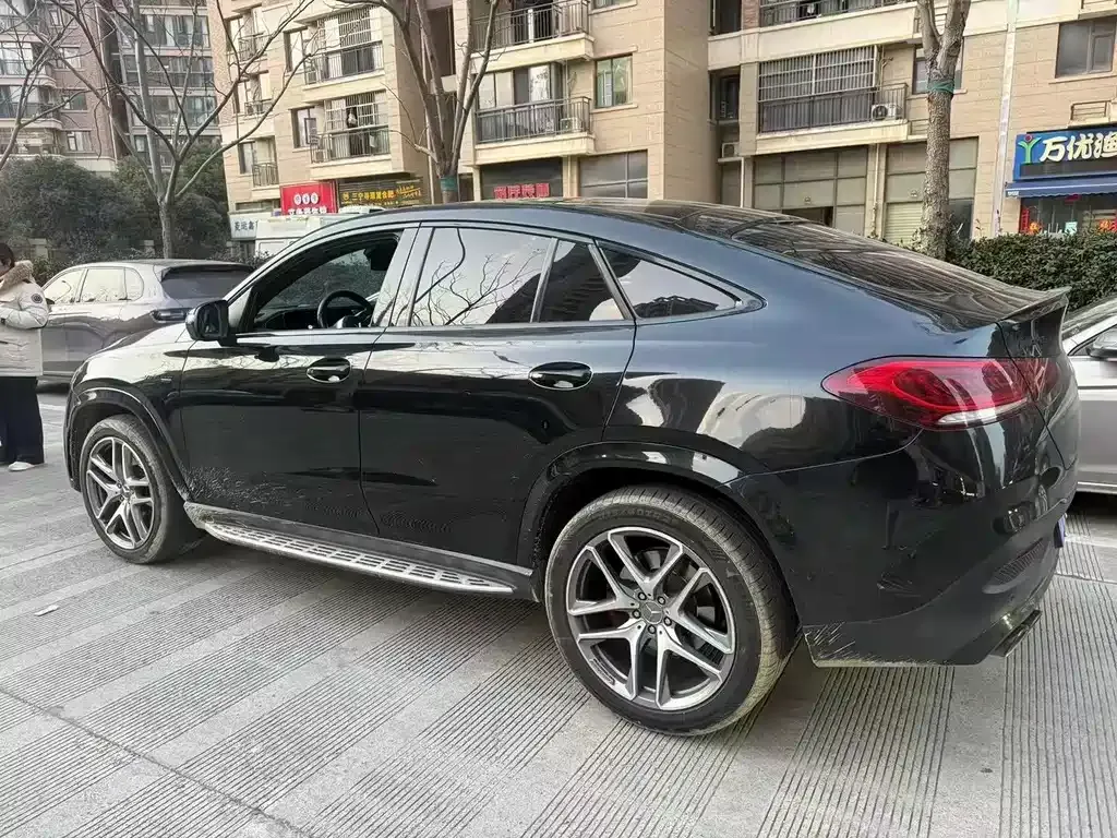 Mercedes-Benz GLE AMG — фото 7