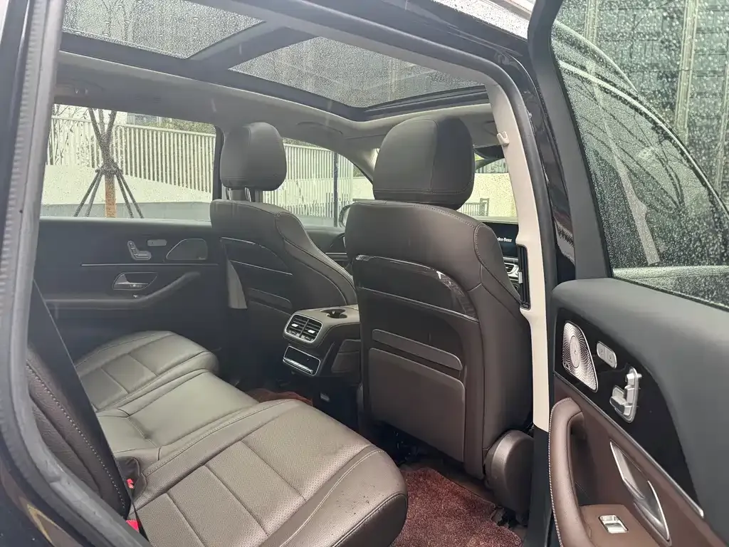 Mercedes-Benz GLS — фото 3