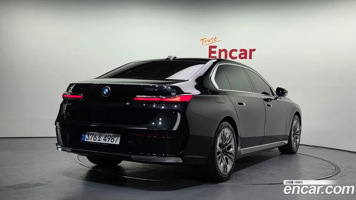 BMW 7-Series 2023 из KR, фото 6