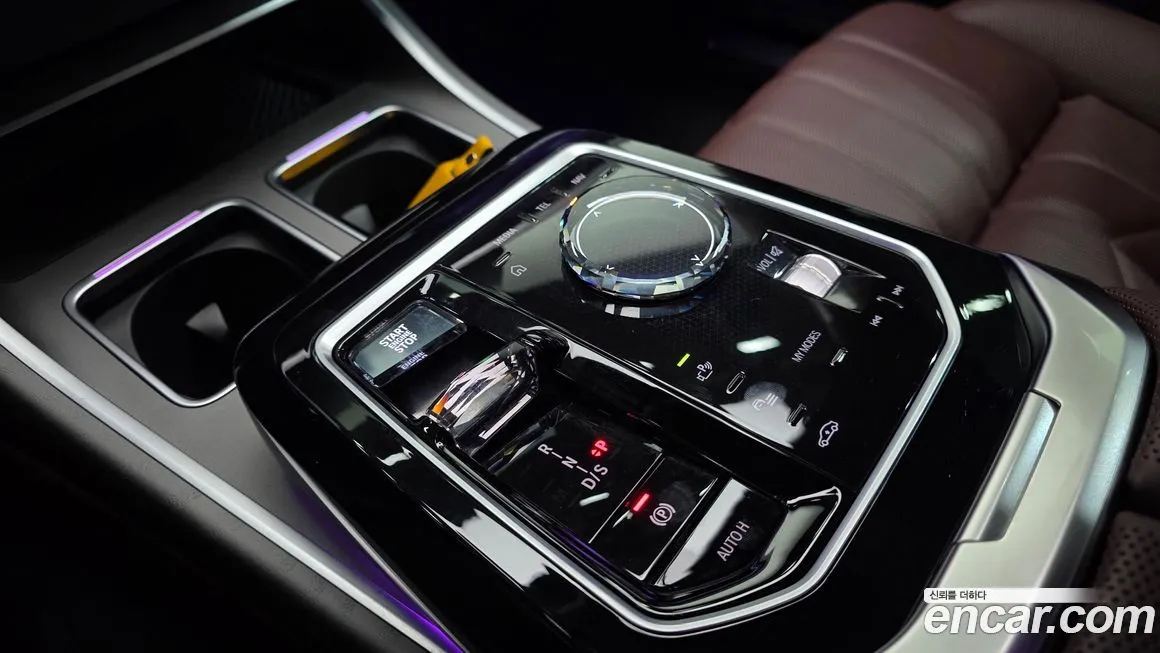 BMW 7-Series 2023 из KR, фото 8