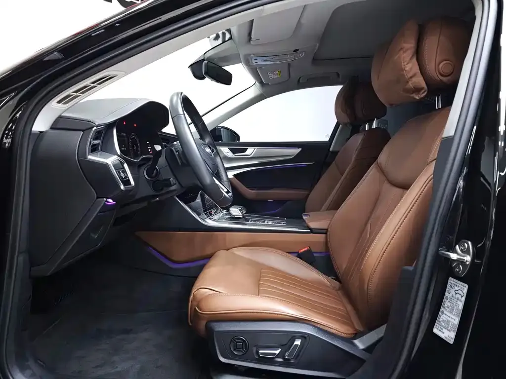 Audi A6L 2024 из CN, фото 10