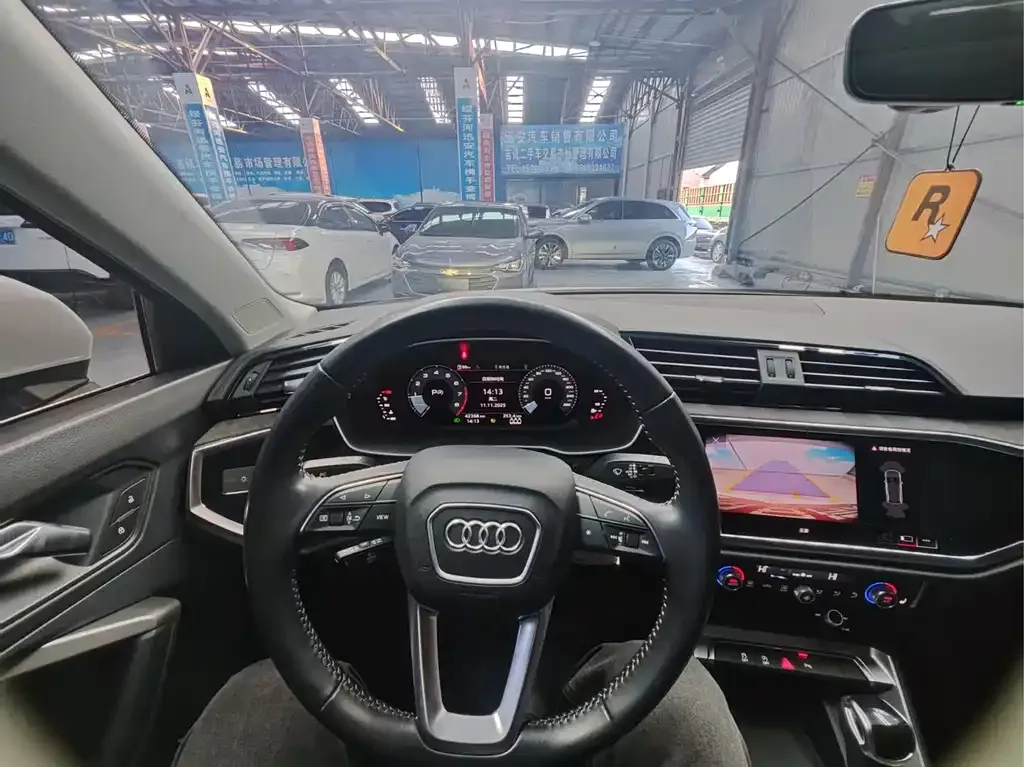 Audi Q3 2022 из CN, фото 10