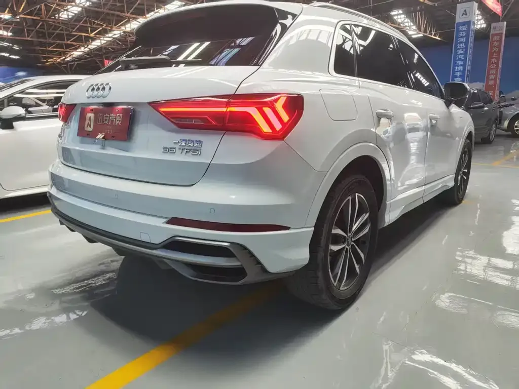 Audi Q3 2022 из CN, фото 9