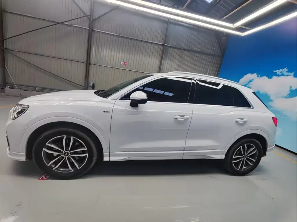 Audi Q3 2022 из CN, фото 6