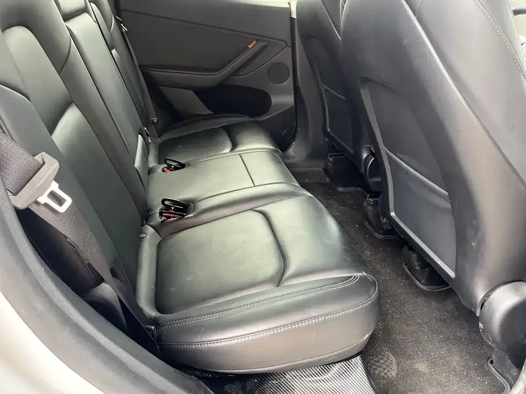 Tesla Model Y 2024 из CN, фото 6