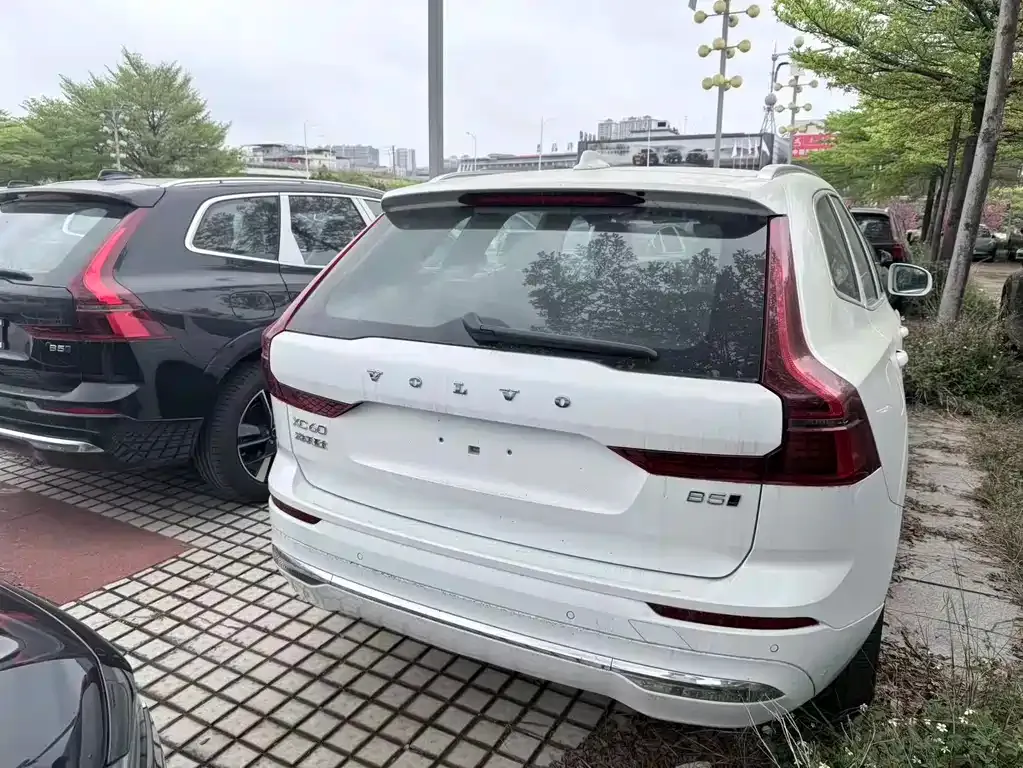 Volvo XC60 2026 из CN, фото 4