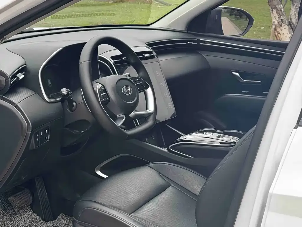 Hyundai Tucson 2022 из CN, фото 4