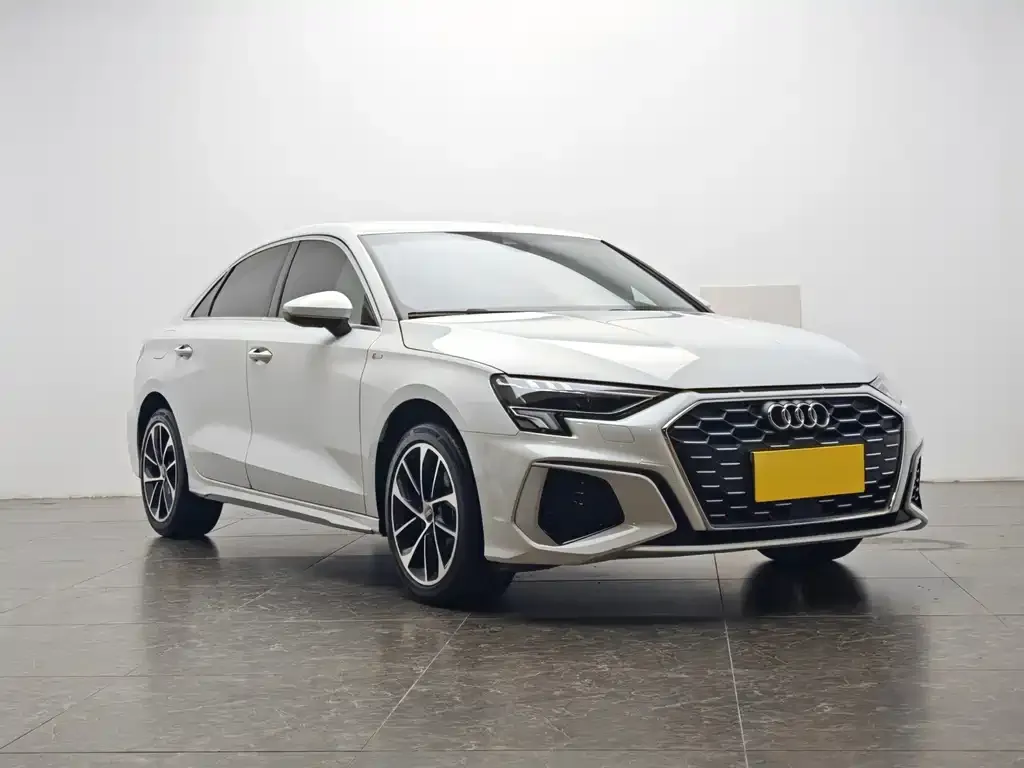 Audi A3 2024 из CN, фото 3